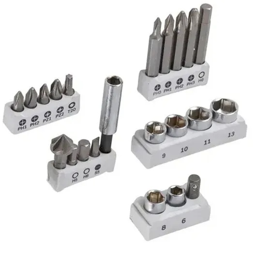 KIT 41 Pz. MECHAS y PUNTAS BOSCH  2607017396