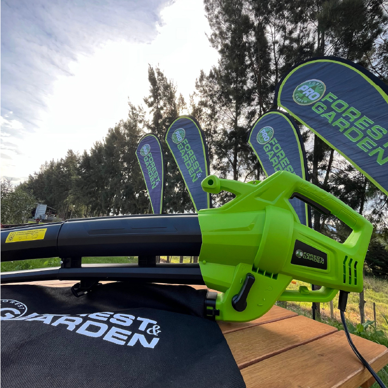 SOPLA ASPIRADOR 2600 W. Forest & Garden SA638/220