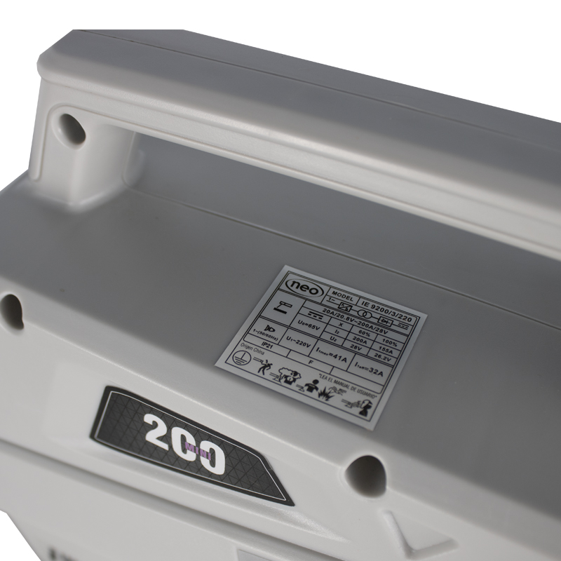 SOLDADORA INVERTER NEO 200 Amp. IE9200/3/220